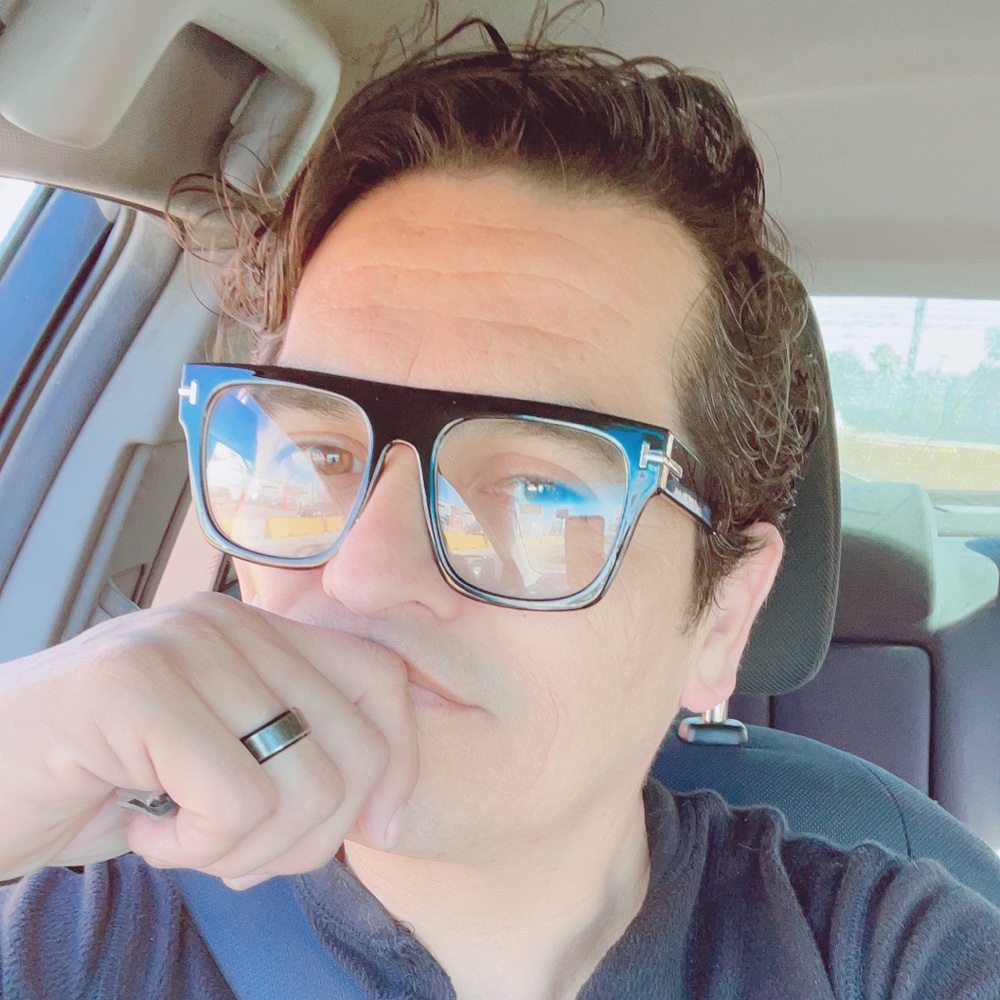 Meet your Posher, Juan carlos